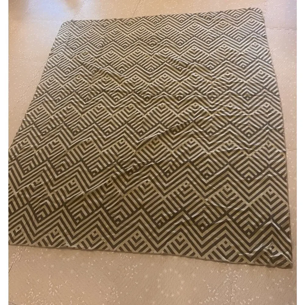 Incas Collection Andean Wool Throw Blanket Black Ivory Geometric Ecuador Tribal